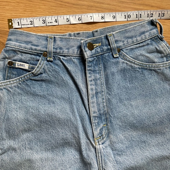 ✿ Rare Vintage Lee Rider Light Wash High Waist Straight Leg Jeans Size 24 - Picture 3 of 7